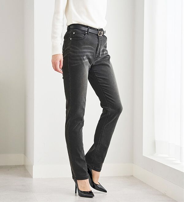 BELLUNA（ベルーナ）の「ふんわり裏起毛ストレッチデニムパンツ（フルレングスパンツ）」｜詳細画像