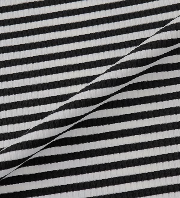 RANAN（ラナン）の「【春色追加】上品ドレープリブロングＴシャツ（カットソー）」｜詳細画像