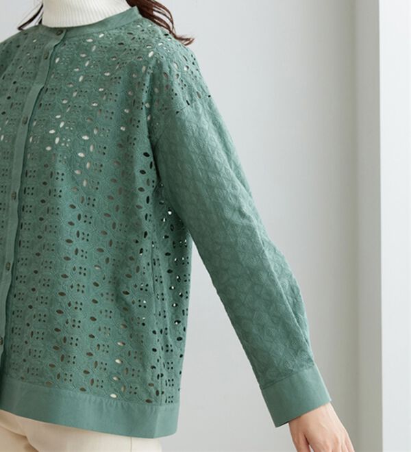 BELLUNA（ベルーナ）の「花柄レース切替シャツジャケット（シャツ）」｜詳細画像