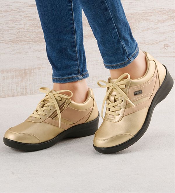 「ラシーナコンフォート５Ｅ防水ストレッチシューズ（スニーカー）」｜詳細画像