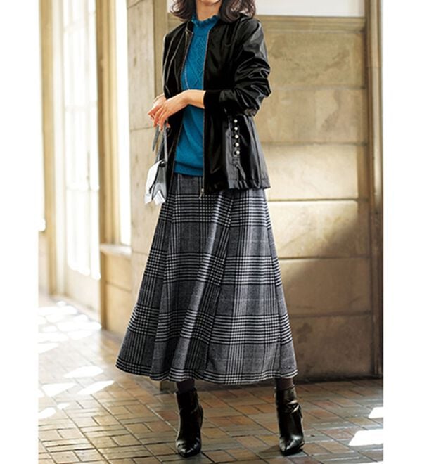 BELLUNA（ベルーナ）の「＜ＭＡＩＳＯＮ　Ｄ　ＡＺＵＲ＞ウール入り袖レースプルオーバー（ニット・セーター）」｜詳細画像