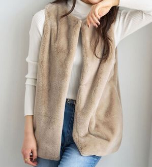 BELLUNA（ベルーナ）の「ホック付き！着映えるファーベスト（ベスト）」｜詳細画像