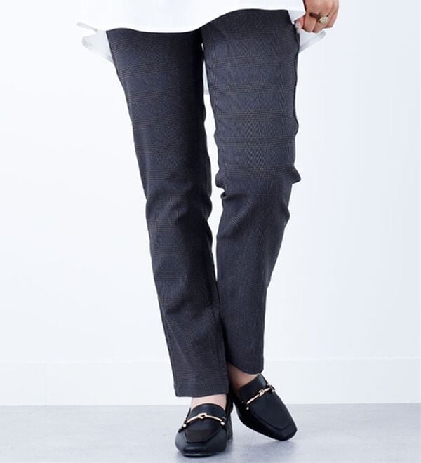 BELLUNA（ベルーナ）の「ウルトラ美脚！ストレッチパンツ（フルレングスパンツ）」｜チャコール系チェック