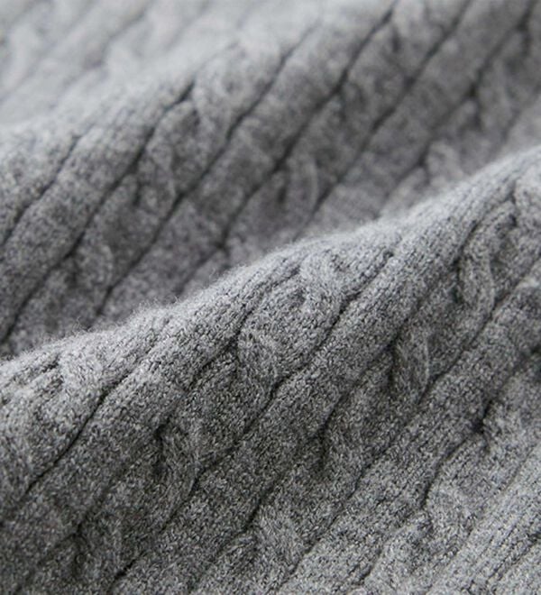 GeeRA（ジーラ）の「ミニケーブルヘンリーネックリブニット（ニット・セーター）」｜詳細画像