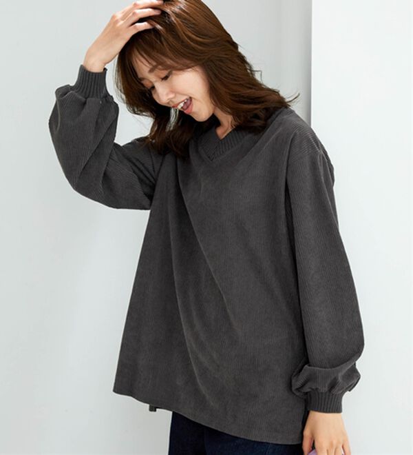 BELLUNA（ベルーナ）の「ニットリブＶネックコーデュロイプルオーバー（カットソー）」｜詳細画像