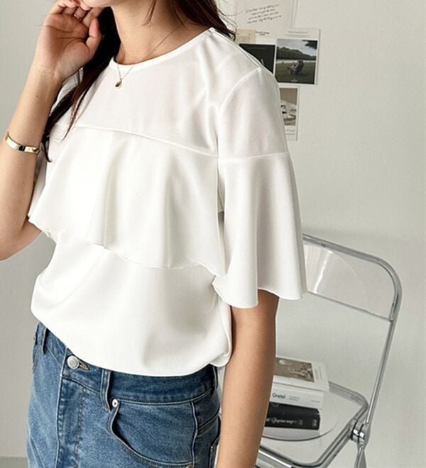 GeeRA（ジーラ）の「ラッフルフリルフレアースリーブＴブラウス（ブラウス）」｜詳細画像