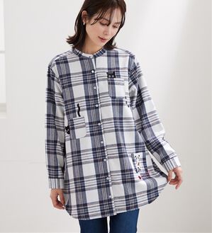 BELLUNA（ベルーナ）の「【あったか】裏フリース素材ネコ刺しゅうシャツチュニック（チュニック）」｜アイボリー系チェック