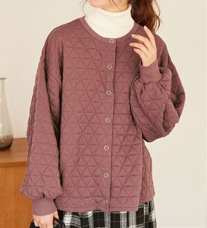 Viola e Viola（ヴィオラ エ ヴィオラ）の「ふかふか三角キルトカーデ（その他カーディガン）」｜ダスティピンク