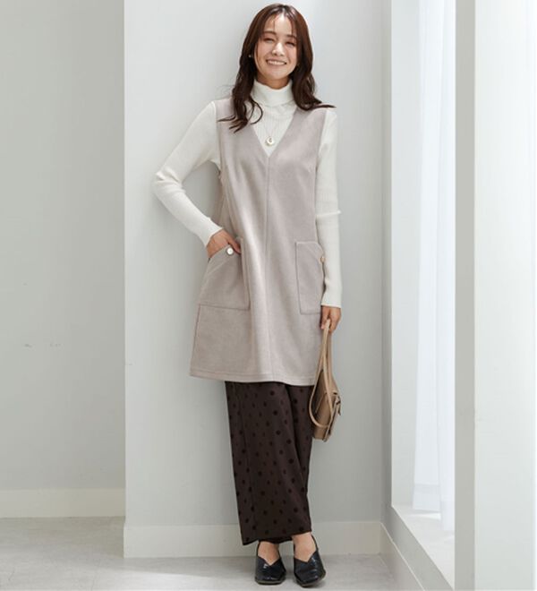 BELLUNA（ベルーナ）の「金ボタン使いスエード調ジャンパ―ドレス（ジャンパースカート）」｜詳細画像