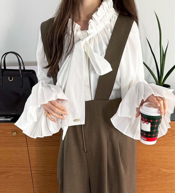 GeeRA（ジーラ）の「フロントジップハイウエストサロペット（オールインワン）」｜詳細画像