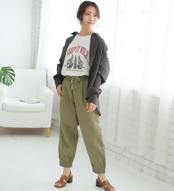 A HAPPY MARILYN（アハッピーマリリン）の「【Ｌ～６Ｌ】綿１００％ゆったりシルエットシャツ【風通るクラシック】（シャツ）」｜詳細画像