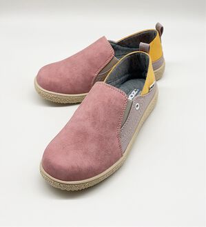 BELLUNA（ベルーナ）の「＜ｍｏｚ＞踵踏める２ＷＡＹスリッポン（スリッポン）」｜ピンク