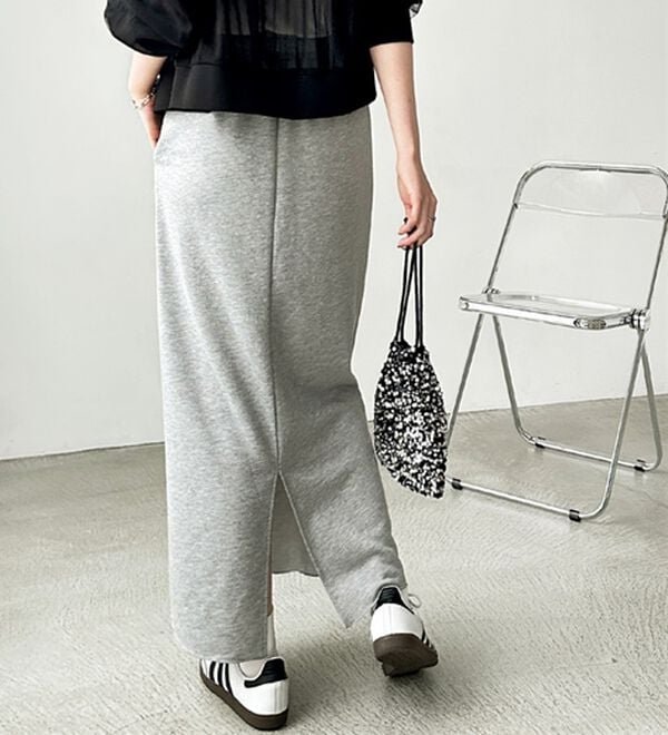 GeeRA（ジーラ）の「すっきり見え！フロントラインスウェットナロースカート（ロングスカート）」｜詳細画像