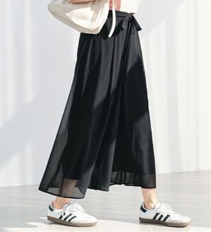 alotta（アロッタ）の「ふんわりシフォンワイドパンツ（ワイドパンツ・ガウチョ）」｜ブラック