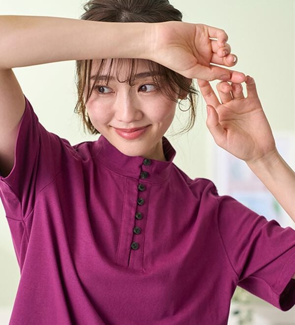 BELLUNA（ベルーナ）の「汗染み対策！綿１００％多ボタンハイネックＴシャツ（カットソー）」｜詳細画像