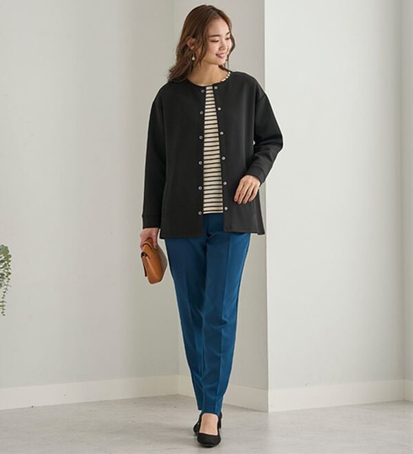 BELLUNA（ベルーナ）の「すっきり美脚タックテーパードパンツ（フルレングスパンツ）」｜詳細画像