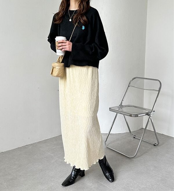 GeeRA（ジーラ）の「すっきり見え！ベロアプリーツロングスカート（ロングスカート）」｜詳細画像