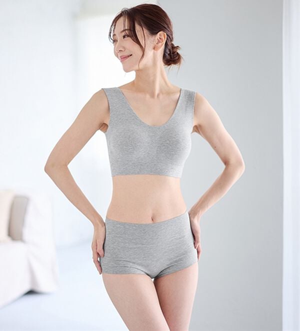 LAVIENNE（ラヴィエンヌ）の「【綿９５％＆縫い目ゼロ】締め付けにくいスーピタブラ・ショーツ（別売）（ブラジャー）」｜杢グレー