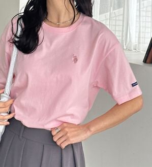 GeeRA（ジーラ）の「【Ｕ．Ｓ．　ＰＯＬＯ　ＡＳＳＮ．】カラーTシャツ（Tシャツ）」｜ライトピンク