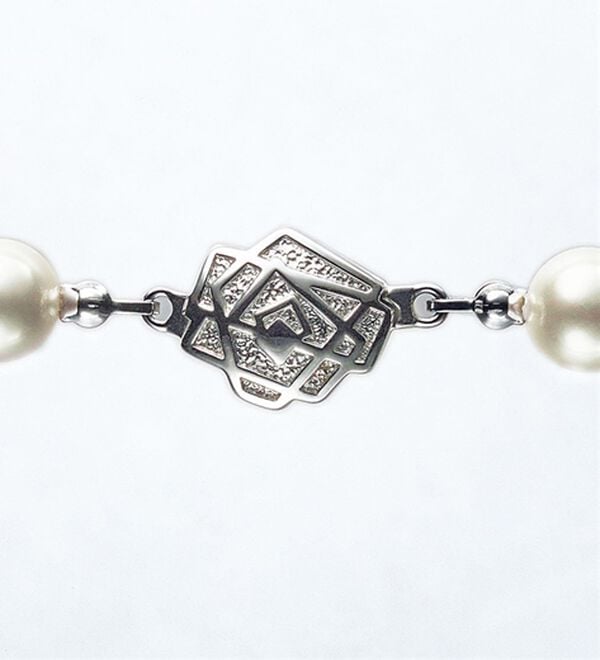 BELLUNA（ベルーナ）の「【２点セット】＜桂由美　監修＞着脱簡単シェルパール２点セット（ネックレス・ペンダント）」｜詳細画像