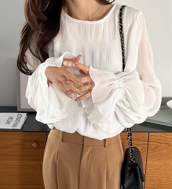 GeeRA（ジーラ）の「シアーシャーリングキャンディー袖ブラウス（ブラウス）」｜詳細画像