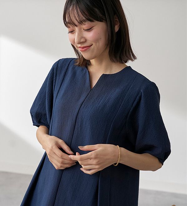 BELLUNA（ベルーナ）の「スッキリ見せ！ポコポコ素材プルオーバー（ブラウス）」｜詳細画像