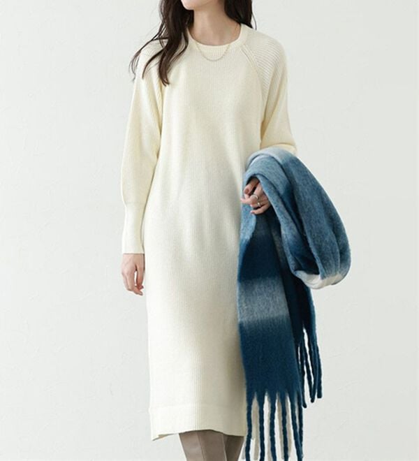 Pierrot（ピエロ）の「【Pierrot限定サイズ】パフスリーブロングニットワンピース（ニットワンピース）」｜詳細画像