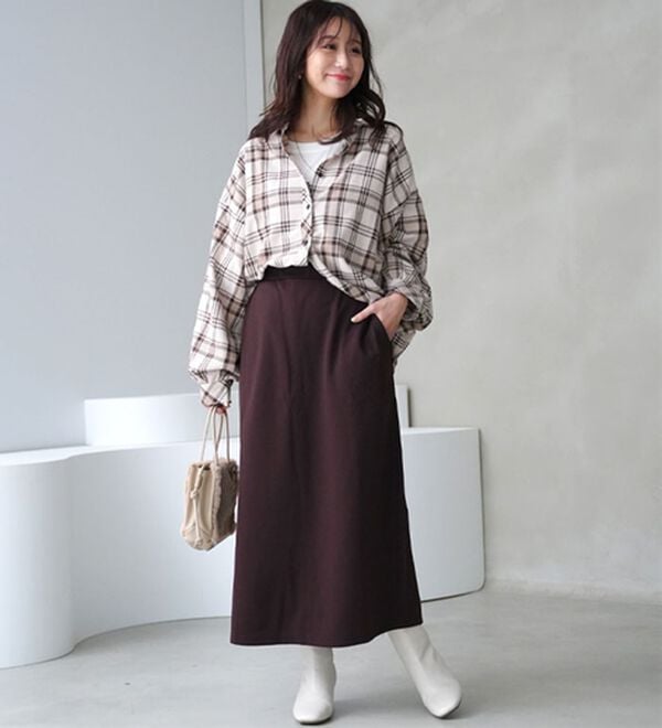 A HAPPY MARILYN（アハッピーマリリン）の「【Ｌ～８Ｌ】腰の張りを拾わない カラーで楽しむ 裏起毛バージョン タイトスカート（ロングスカート）」｜詳細画像