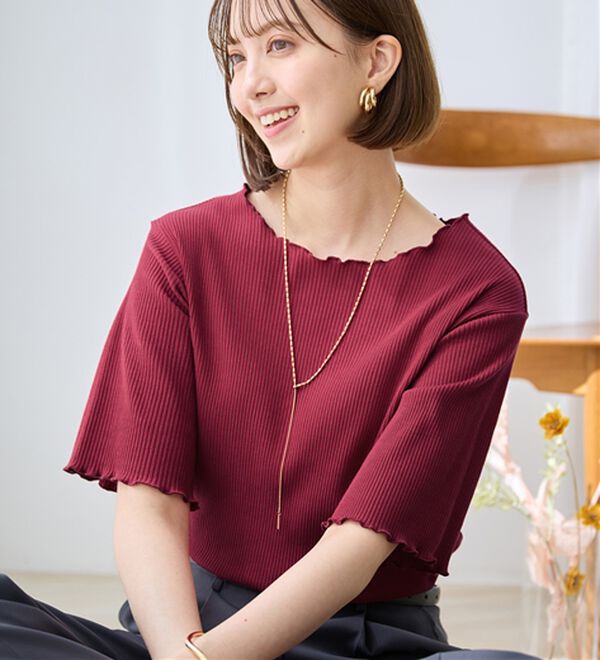 Viola e Viola（ヴィオラ エ ヴィオラ）の「ひんやリブ　メロウデザイントップス（カットソー）」｜レッド