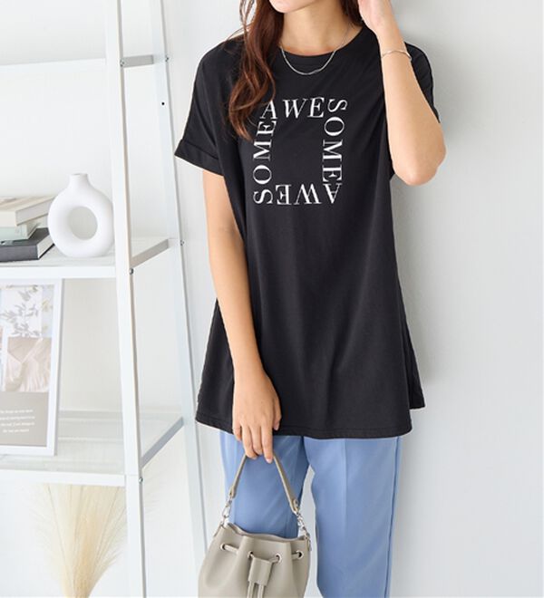 Viola e Viola（ヴィオラ エ ヴィオラ）の「【柄が選べる】大人の華やかプリントチュニックＴシャツ（チュニック）」｜詳細画像