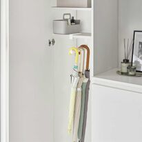 iellio（イエリオ）の「タワー　下駄箱中ハンギング傘立て＜ｔｏｗｅｒ山崎実業＞（小物・小型収納）」