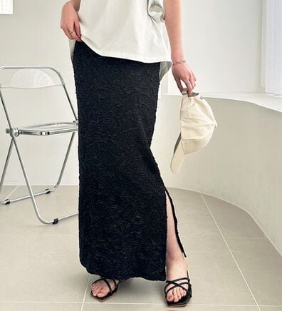 GeeRA（ジーラ）の「スリットジャカードスカート（ロングスカート）」