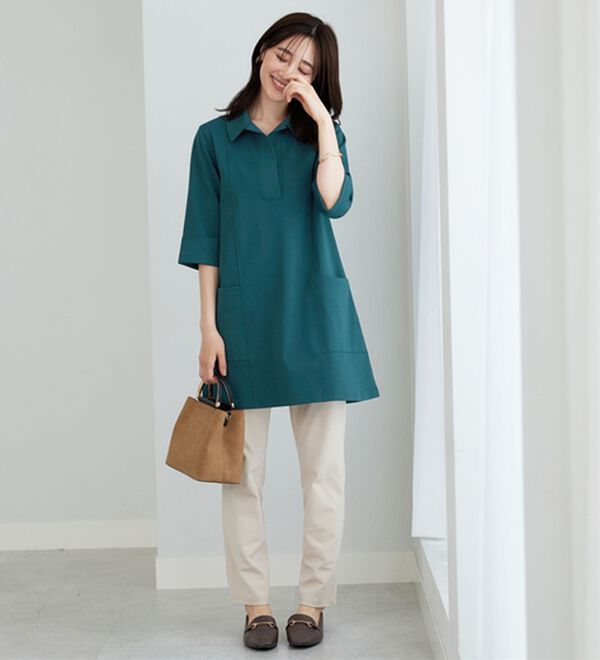 BELLUNA（ベルーナ）の「なめらかポンチ素材衿付きチュニック（チュニック）」｜詳細画像