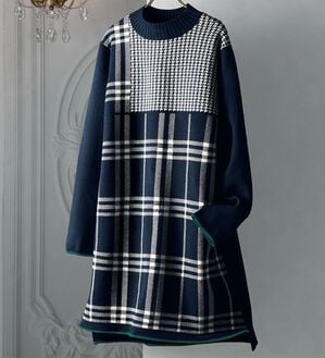 BELLUNA（ベルーナ）の「千鳥柄ブロックチェック使いニットチュニックワンピース（カットソー）」｜ネイビー系