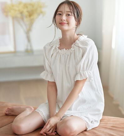 YU'NOW（ユナウ）の「スクエアネックドビーストライプパジャマ（パジャマ・ルームウェア）」