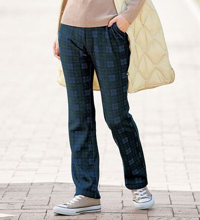 BELLUNA（ベルーナ）の「まるではく毛布！静電防止付裏ファーイージーパンツ（フルレングスパンツ）」