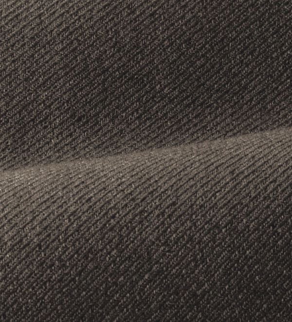 「裾上げ済裏起毛すっきりシルエットスラックス　ノータック（メンズスラックス）」｜詳細画像