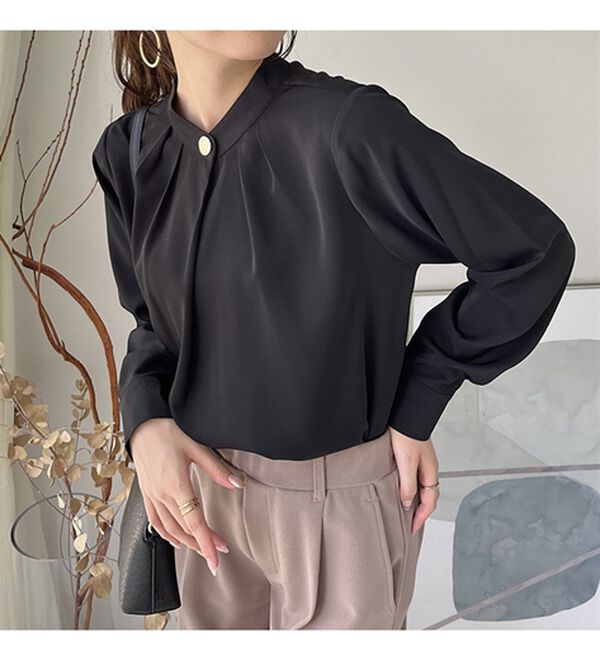 GeeRA（ジーラ）の「ビッグ釦バンドカラーブラウス（ブラウス）」｜詳細画像