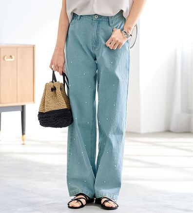 BELLUNA（ベルーナ）の「コーデの主役！パールデザインデニムワイドパンツ（ワイドパンツ・ガウチョ）」