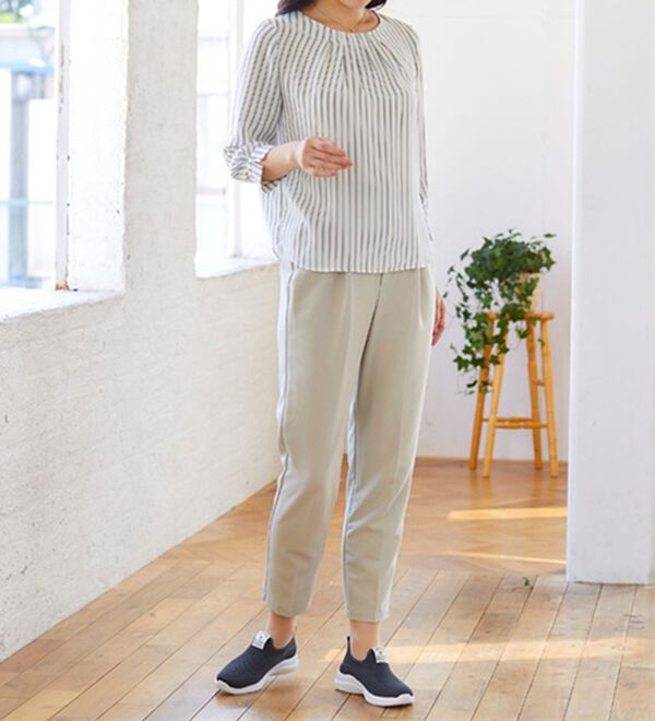 BELLUNA（ベルーナ）の「＜ＰＩＫＯ＞ニット使い軽量シューズ（スニーカー）」｜詳細画像