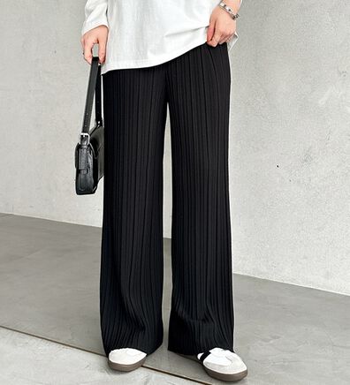 GeeRA（ジーラ）の「セルフカットセミワイドプリーツパンツ（フルレングスパンツ）」