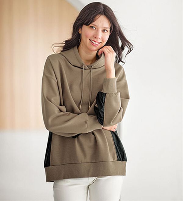 BELLUNA（ベルーナ）の「フード付き異素材切替細見えプルオーバー（カットソー）」｜詳細画像