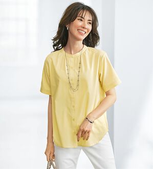 BELLUNA（ベルーナ）の「ギャザー使いバンドカラーブラウス（ブラウス）」｜イエロー