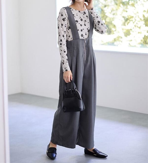 LAVIENNE（ラヴィエンヌ）の「【医師オススメ】綿１００％吸湿発熱あったかインナー　クルーネックインナー長袖（肌着・インナーウェア）」｜詳細画像