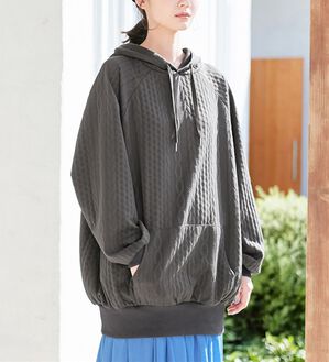 Viola e Viola（ヴィオラ エ ヴィオラ）の「ゆったりパフ袖ふくれジャカードパーカー（パーカー）」｜詳細画像