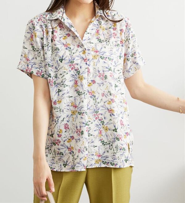 BELLUNA（ベルーナ）の「エアリーツイル裾タックシャツチュニック（チュニック）」｜詳細画像