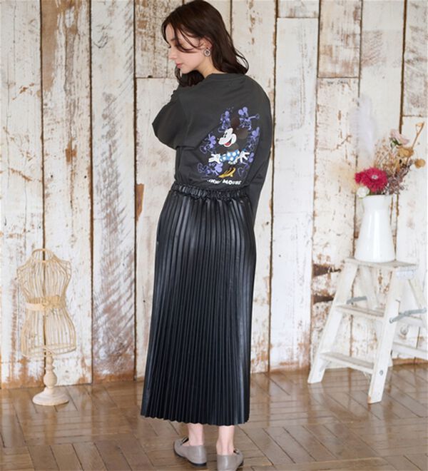 BELLUNA（ベルーナ）の「＜Ｄｉｓｎｅｙ＞【ミニー】プリントビックTシャツ（カットソー）」｜詳細画像