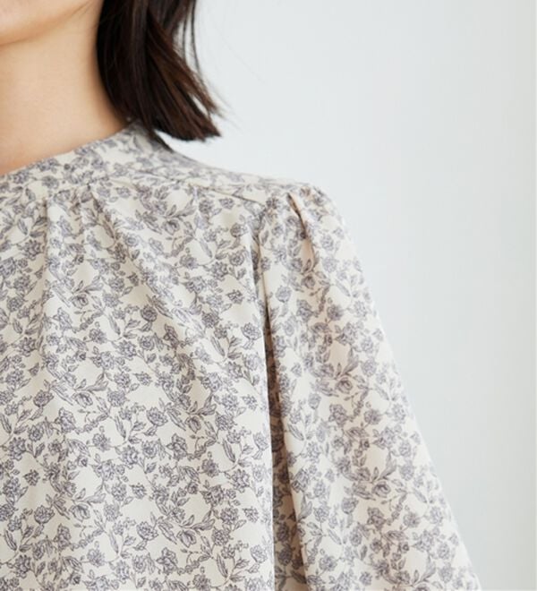 BELLUNA（ベルーナ）の「ケープ風デザインブラウス（ブラウス）」｜詳細画像