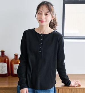 RANAN（ラナン）の「ヘンリーネックワッフルロンＴ（カットソー）」｜ブラック