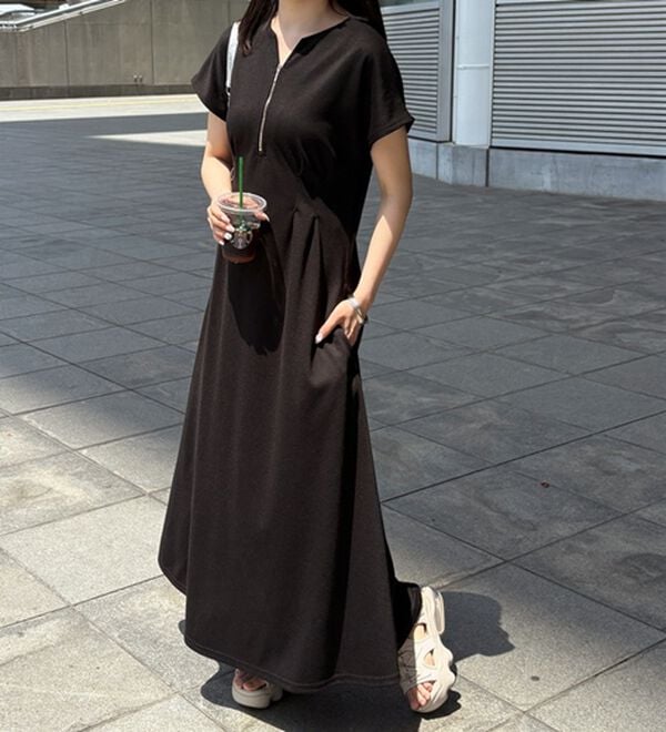 GeeRA（ジーラ）の「前後2WAYハーフジップフレンチ袖ワンピース（カットソーワンピース）」｜詳細画像